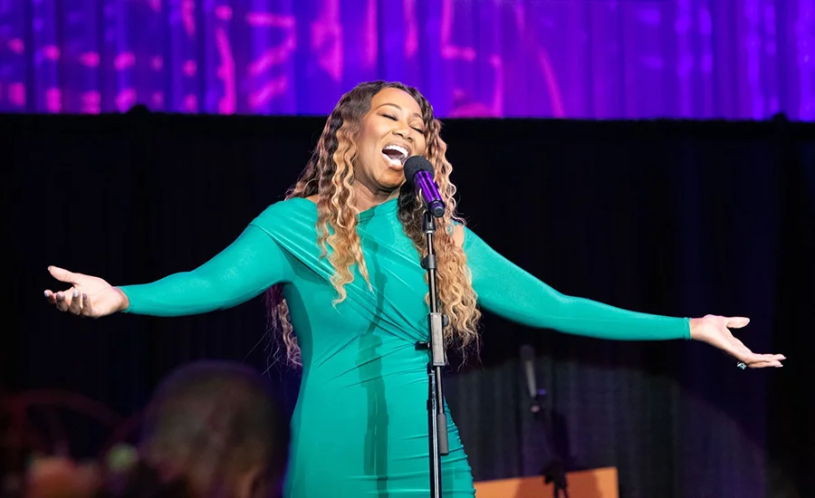 Yolanda Adams